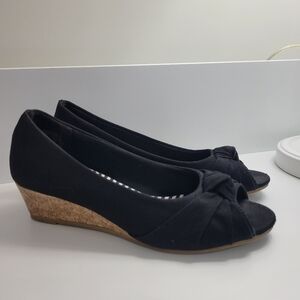 Girls American Eagle Black Wedge Shoes